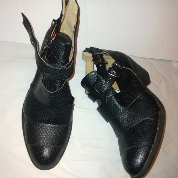 Bentani ankle boots - Picture 4 of 4